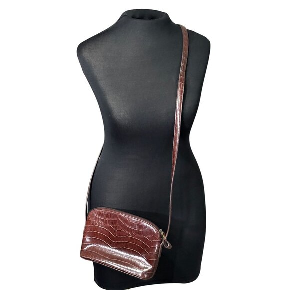 Croc-Embossed Crossbody Bag With Adjustable Strap & Zipper Closure In Rich Brown - Picture 2 of 12